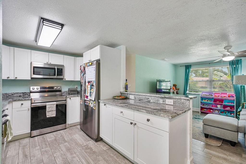 Image 13 of 69 For 4695 86th Avenue N