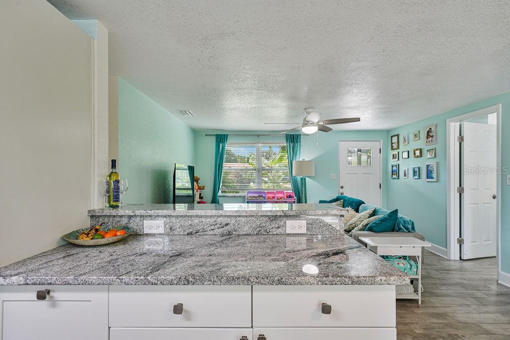Image 14 of 69 For 4695 86th Avenue N