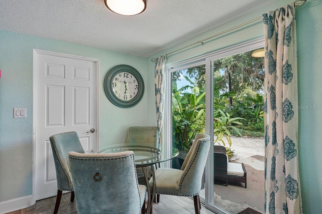 Image 18 of 69 For 4695 86th Avenue N
