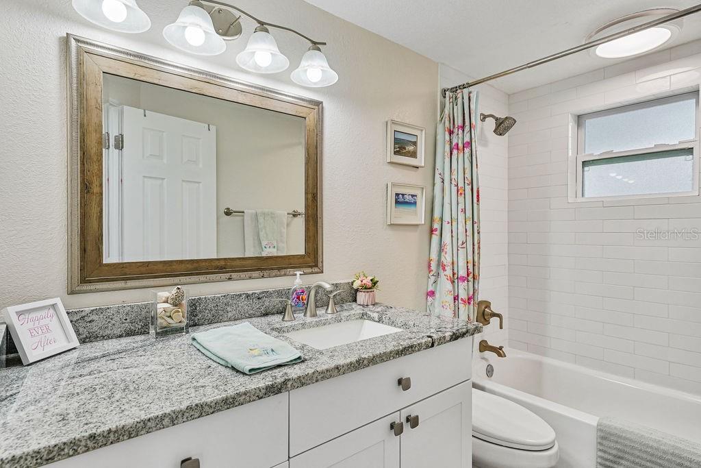 Image 29 of 69 For 4695 86th Avenue N