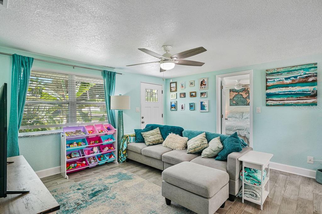 Image 38 of 69 For 4695 86th Avenue N