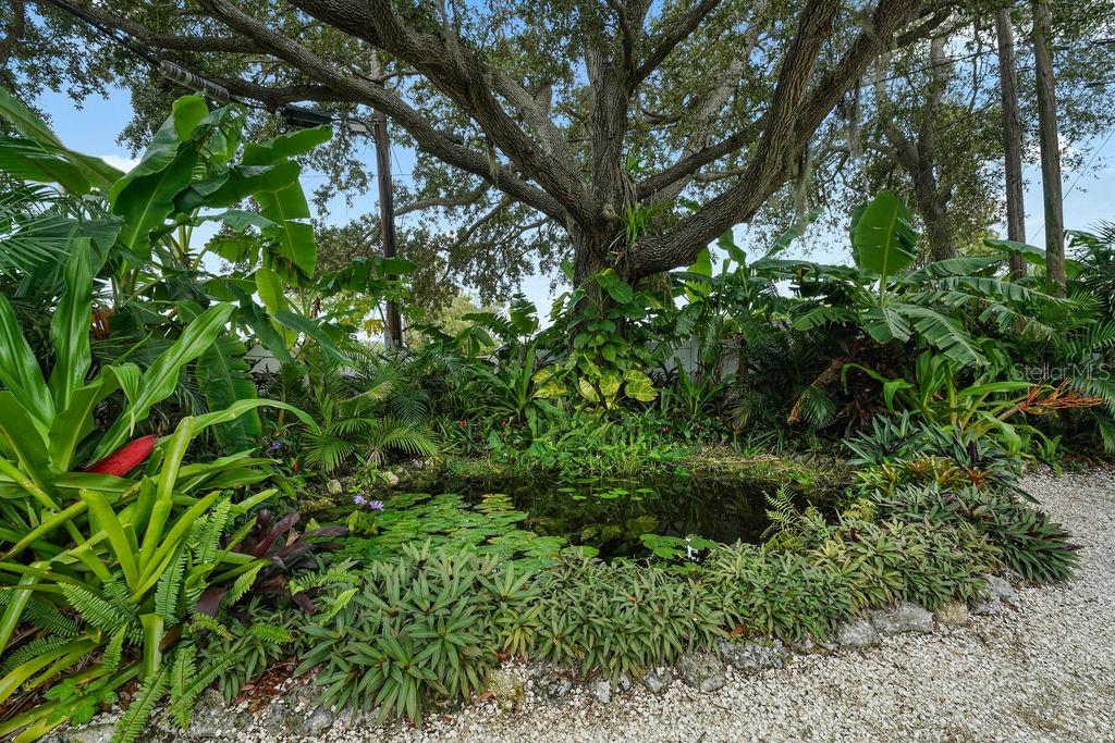 Image 41 of 69 For 4695 86th Avenue N