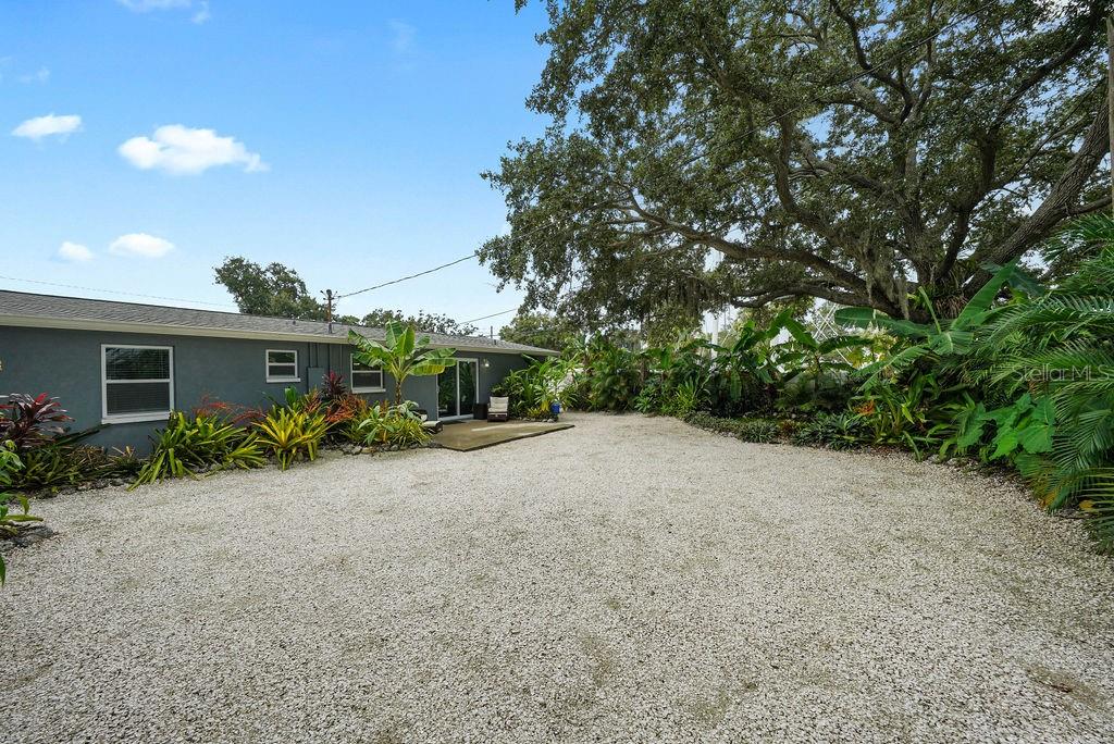 Image 51 of 69 For 4695 86th Avenue N