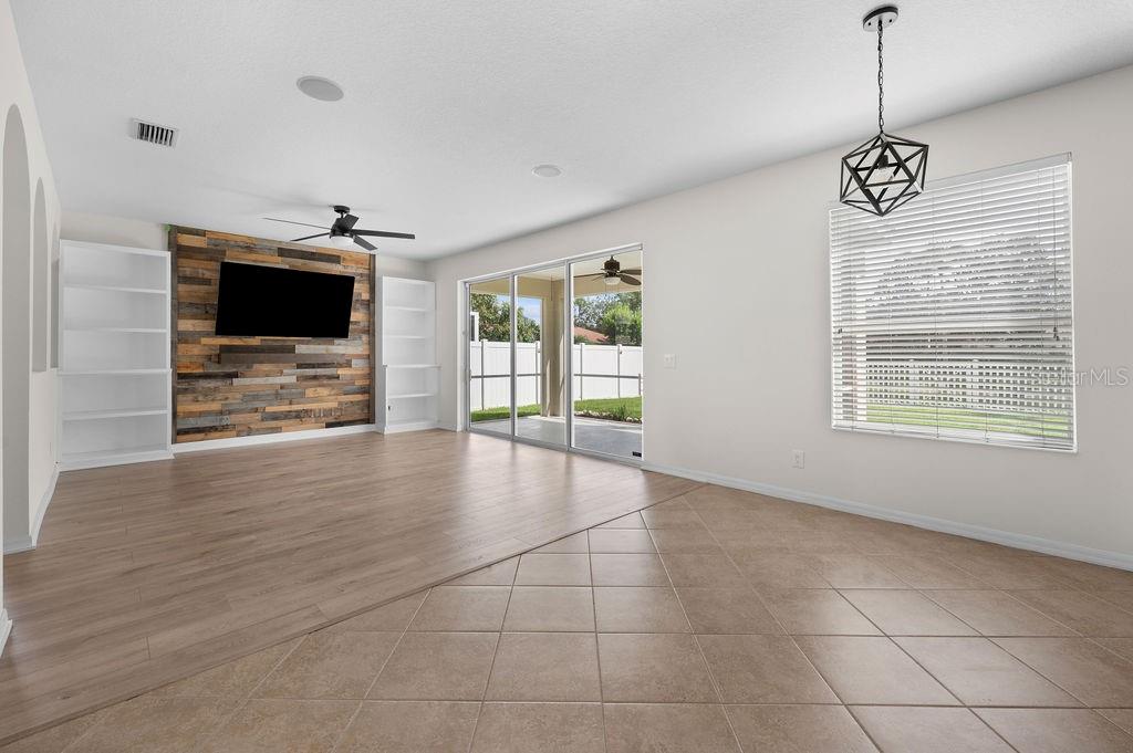Image 11 of 50 For 4429 67th Street E