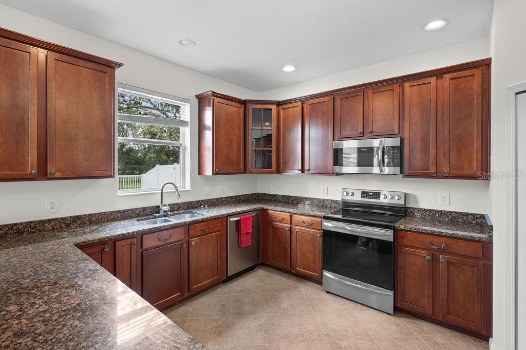 Image 17 of 50 For 4429 67th Street E