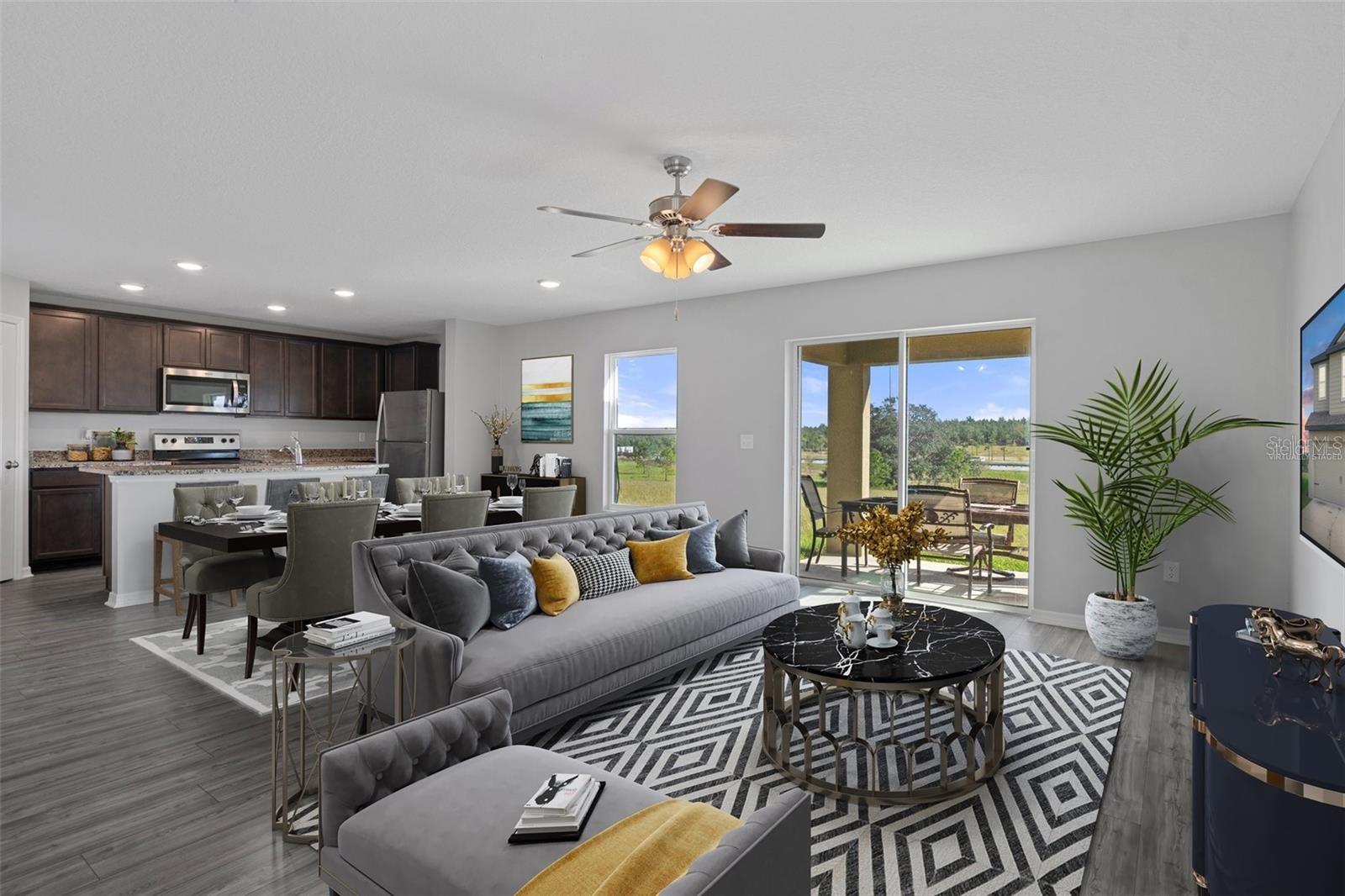 Listing photo id 3 for 5242 Fez Court