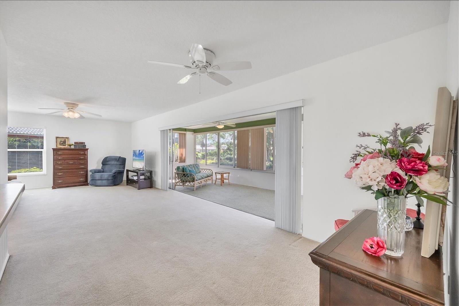 Image 15 of 46 For 6701 12th Avenue W