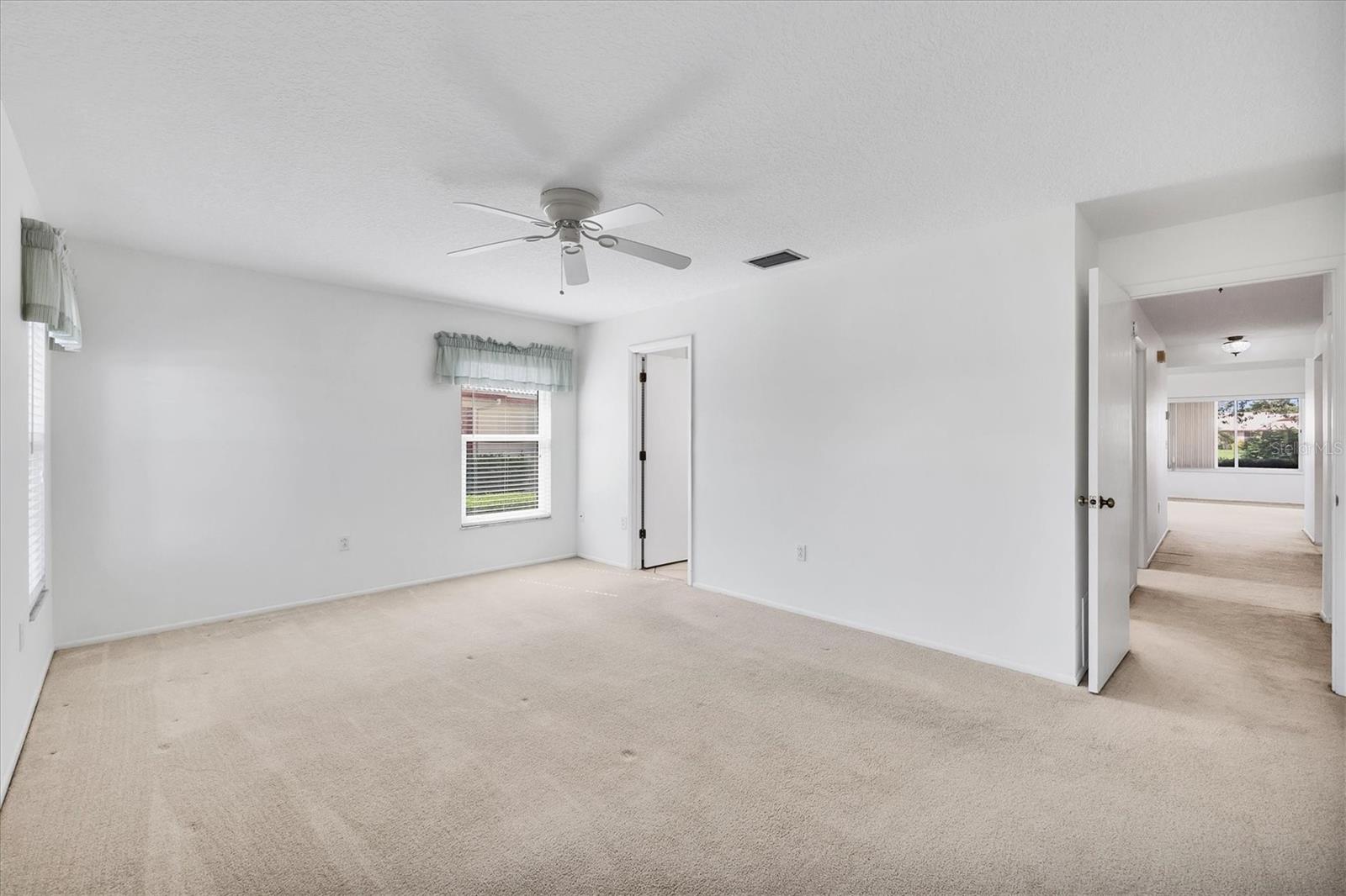 Image 21 of 46 For 6701 12th Avenue W