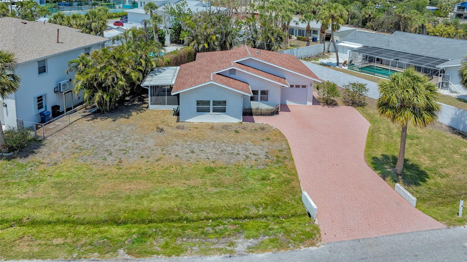 Image 19 of 28 For 5522 Calle Del Verano