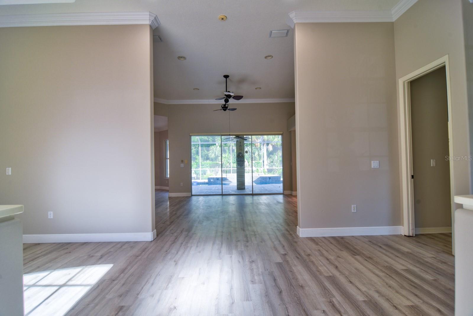 Image 11 of 56 For 2809 112th Terrace E