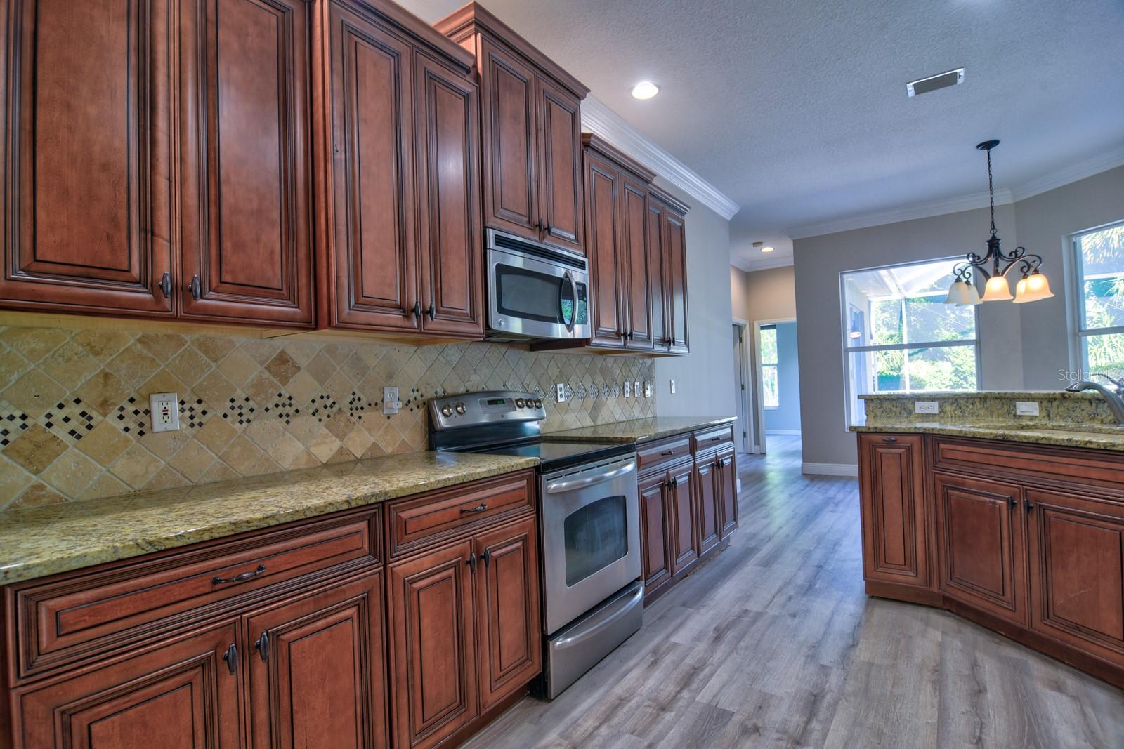 Image 18 of 56 For 2809 112th Terrace E