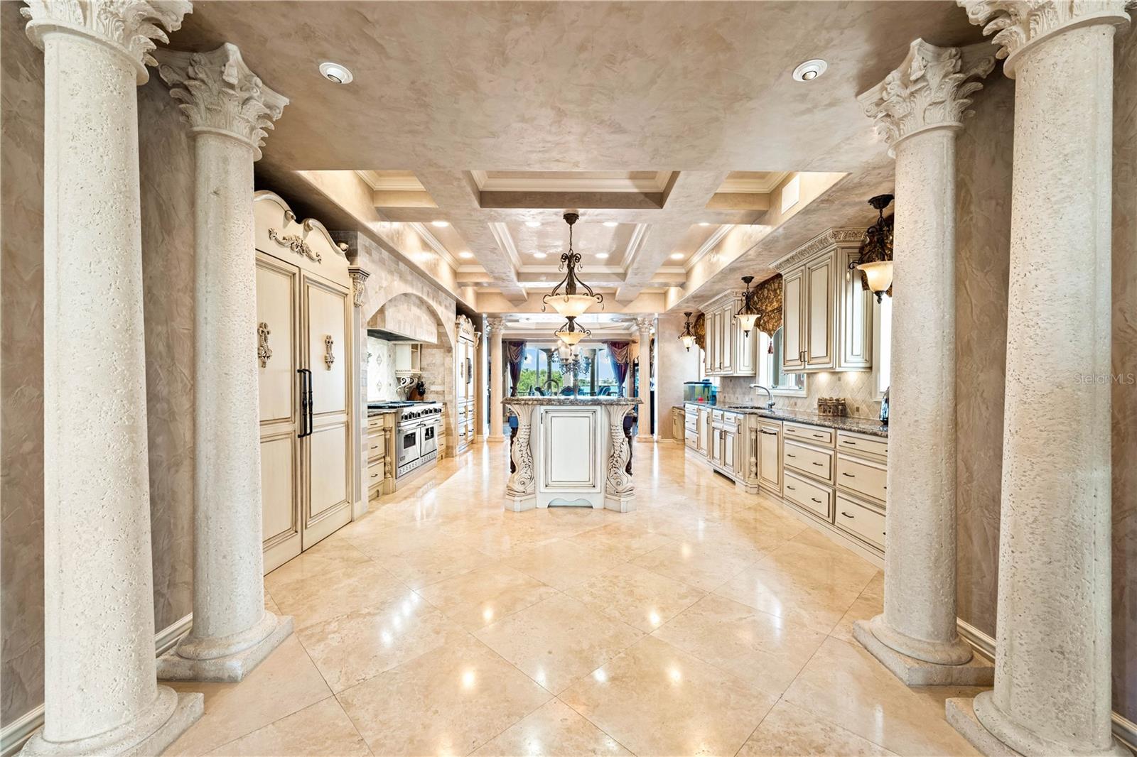 Listing photo id 14 for 290 Washington Drive