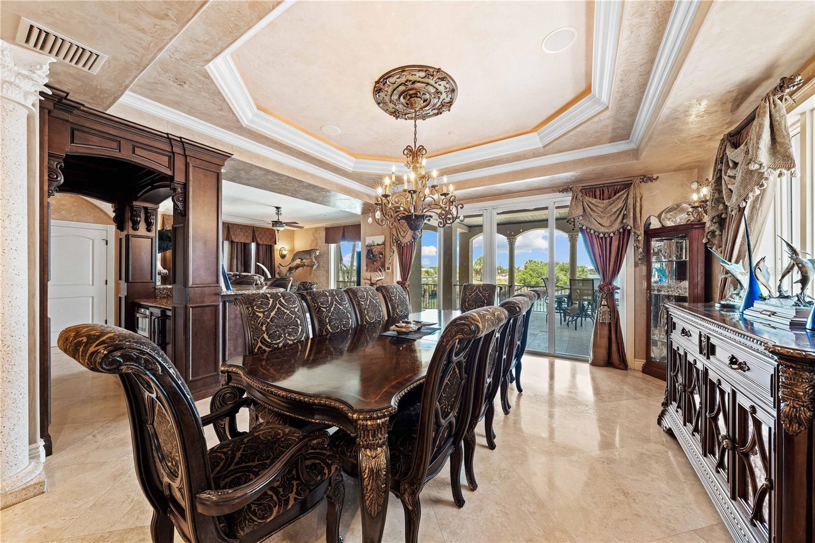 Listing photo id 25 for 290 Washington Drive