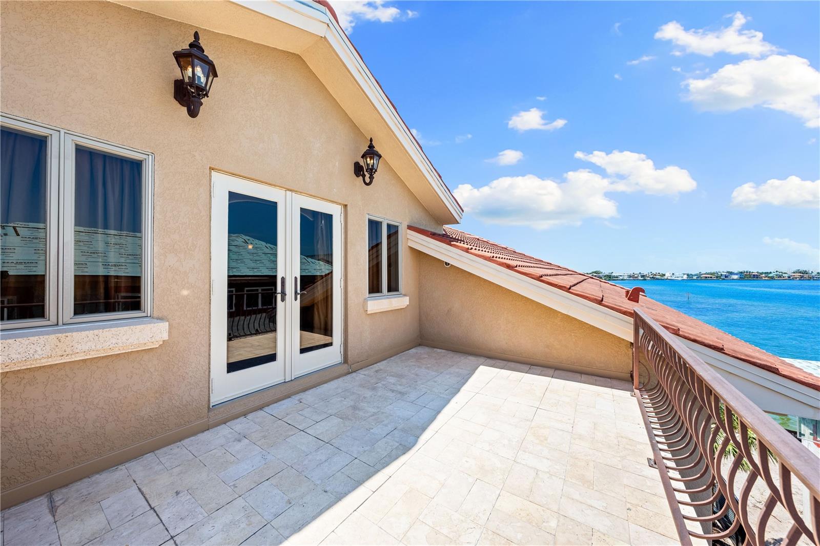 Listing photo id 59 for 290 Washington Drive