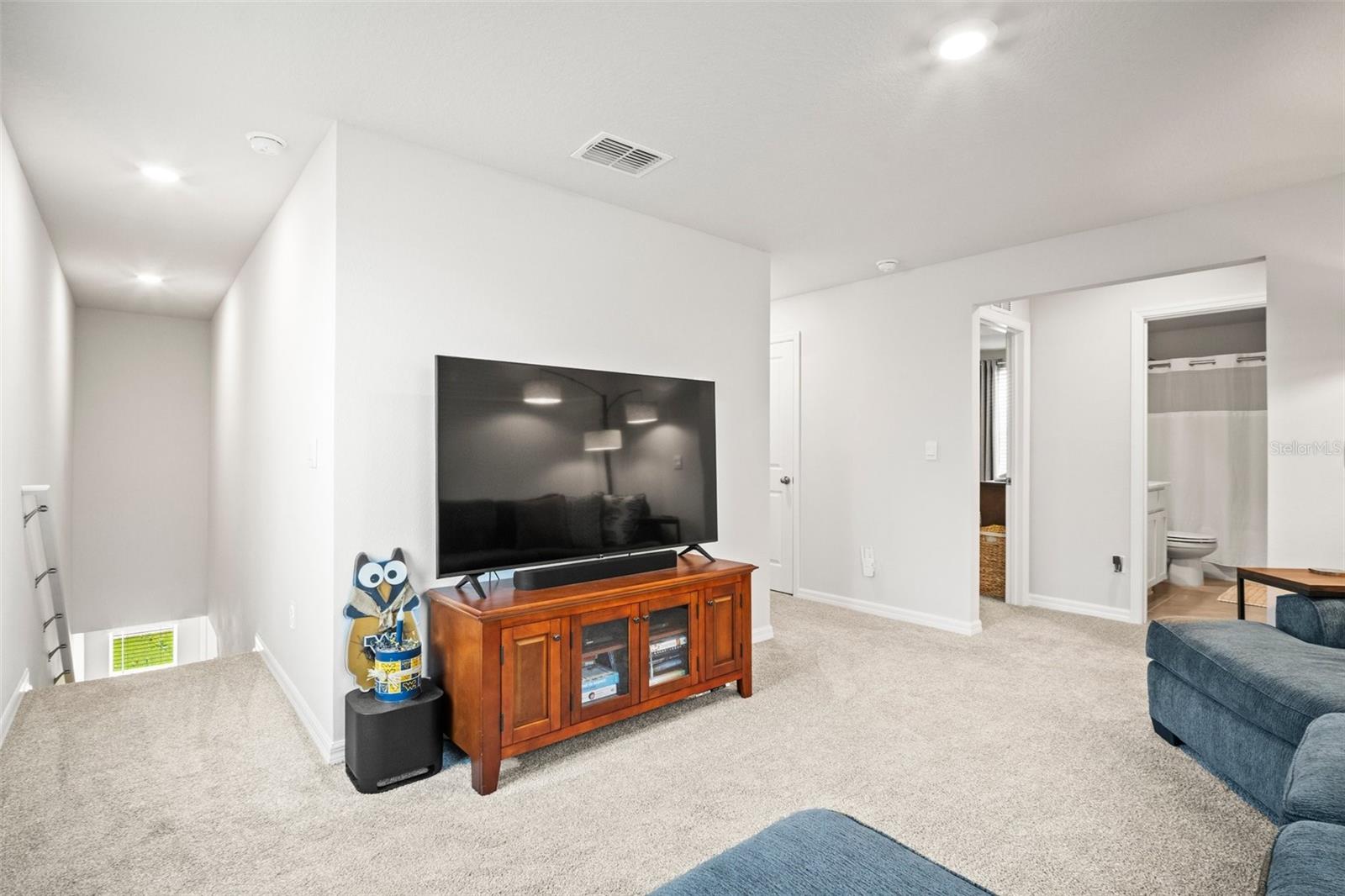 Image 15 of 33 For 3108 Rock Sound Street