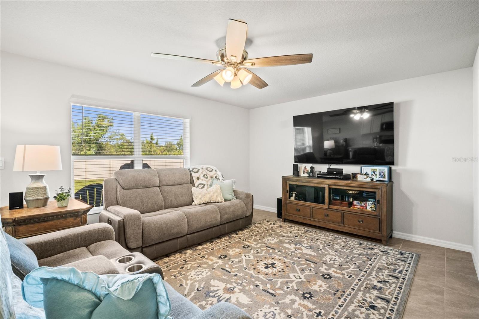 Image 8 of 33 For 3108 Rock Sound Street