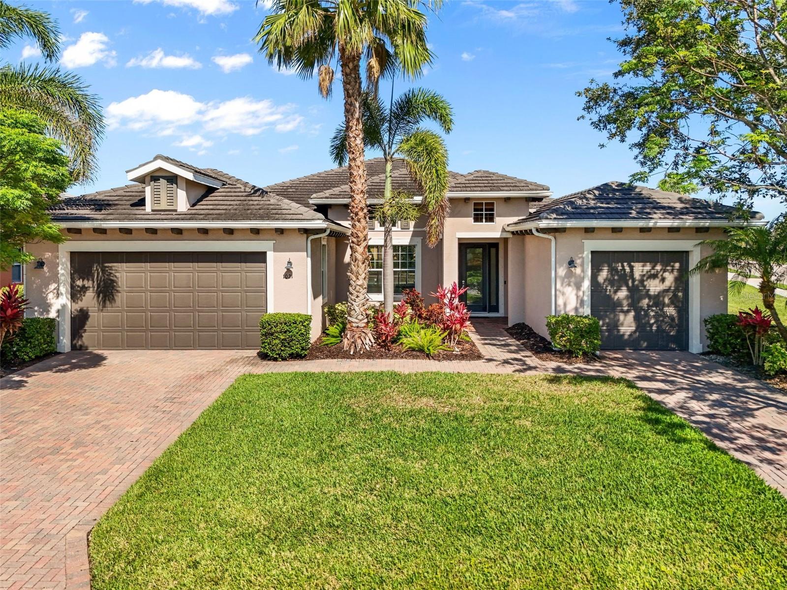 Details for 1021 Kestrel Court, BRADENTON, FL 34208