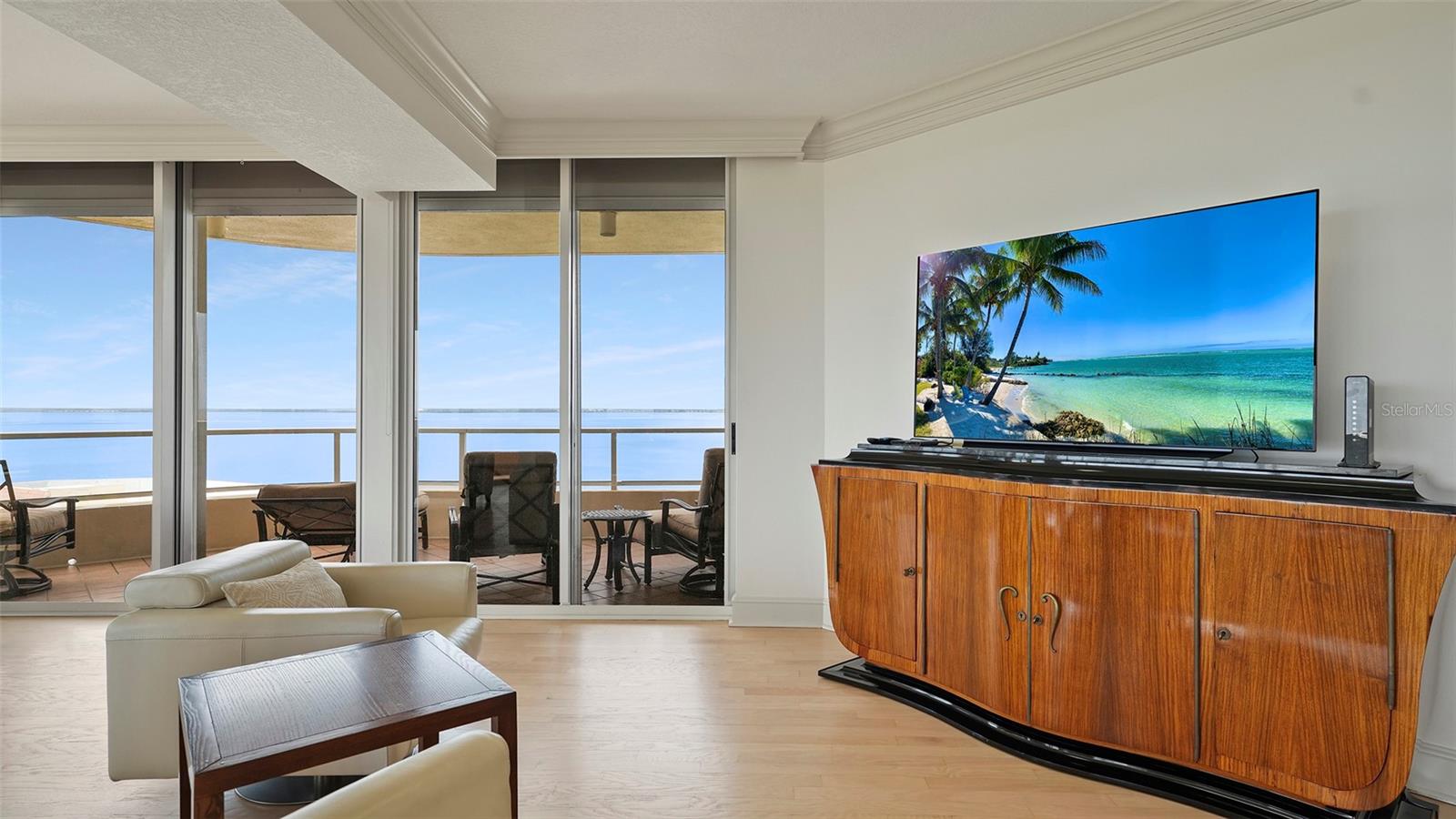 Image 11 of 28 For 3060 Grand Bay Boulevard 182