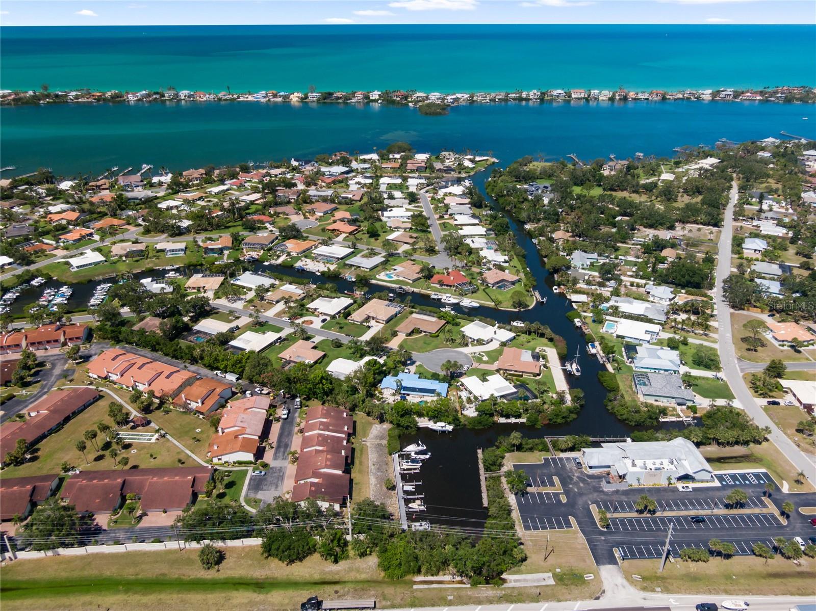 Image 11 of 76 For 709 Sorrento Inlet 709