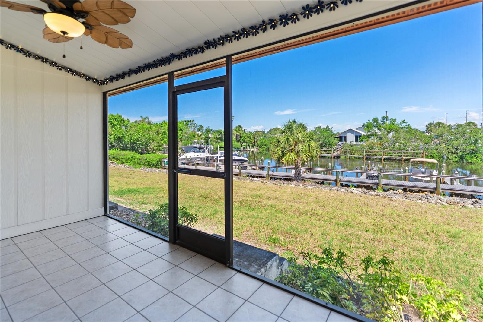 Image 48 of 76 For 709 Sorrento Inlet 709