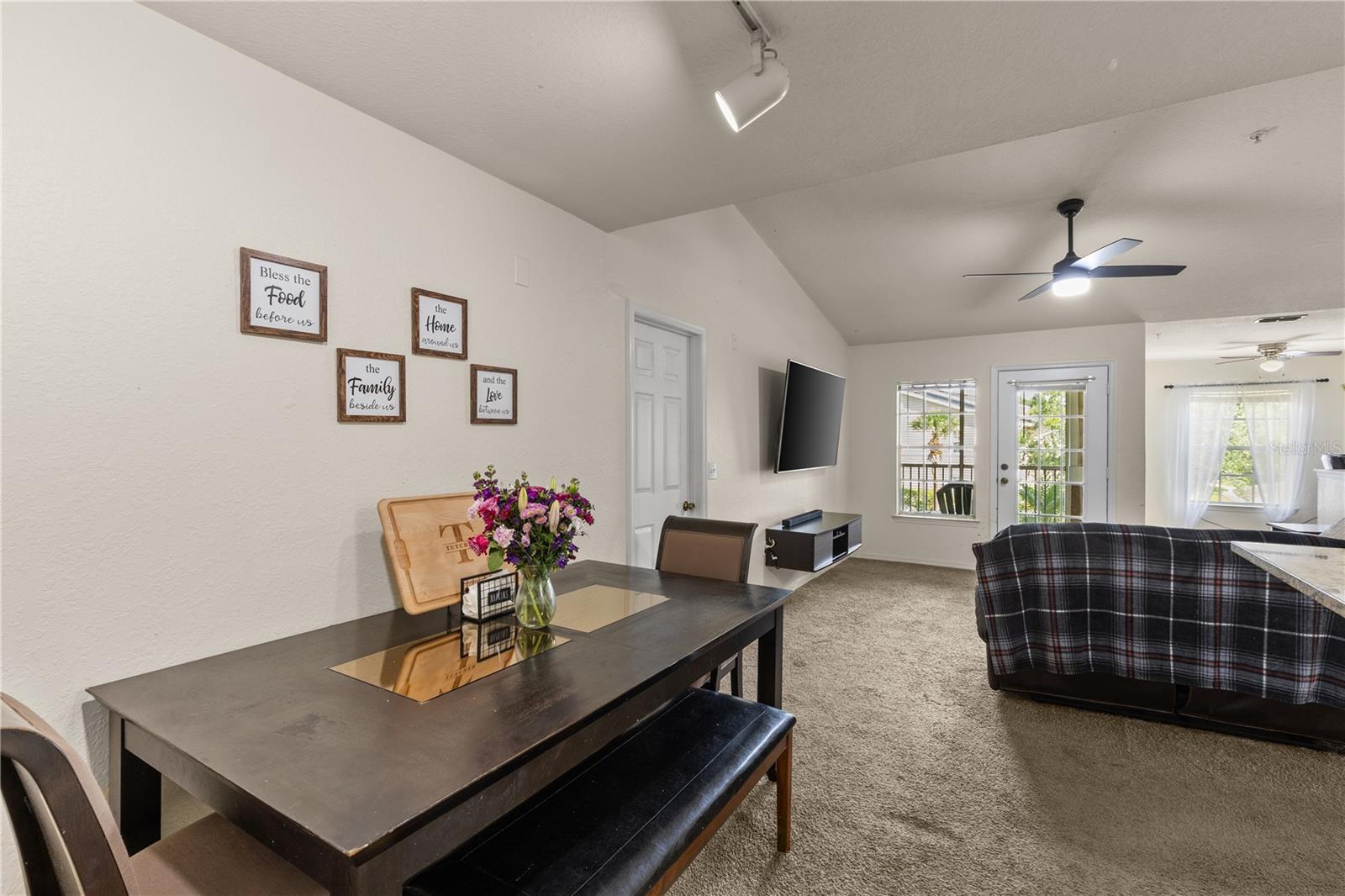 Image 6 of 30 For 8926 Manor Loop 201