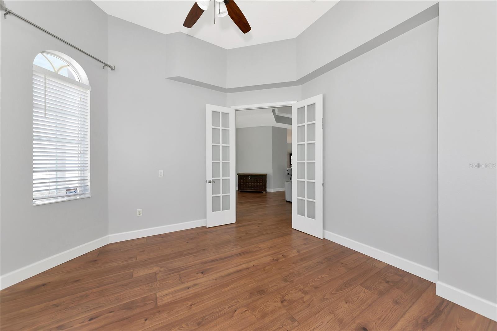 Image 17 of 49 For 6407 213th Street E