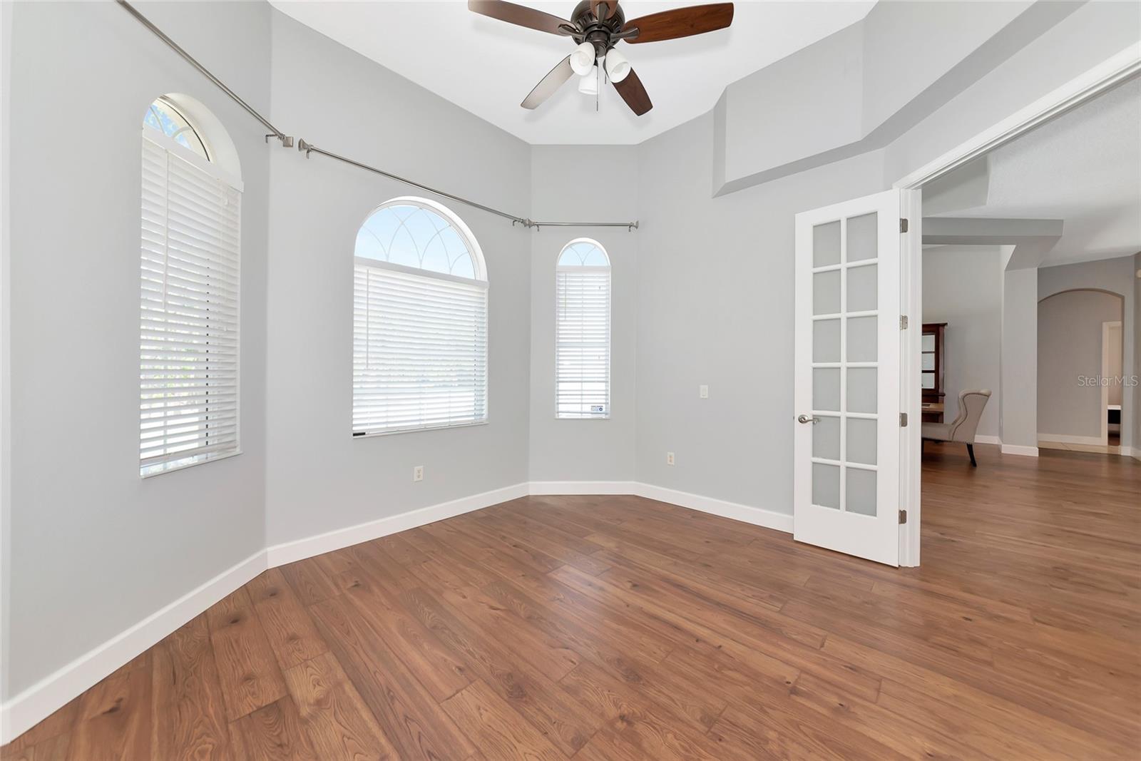 Image 18 of 49 For 6407 213th Street E