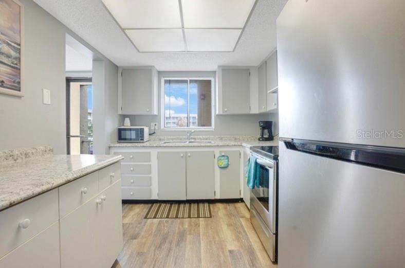 Image 2 of 16 For 3622 Lake Bayshore Drive K302