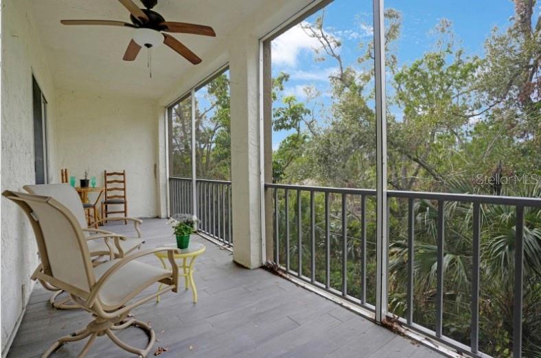 Image 9 of 16 For 3622 Lake Bayshore Drive K302