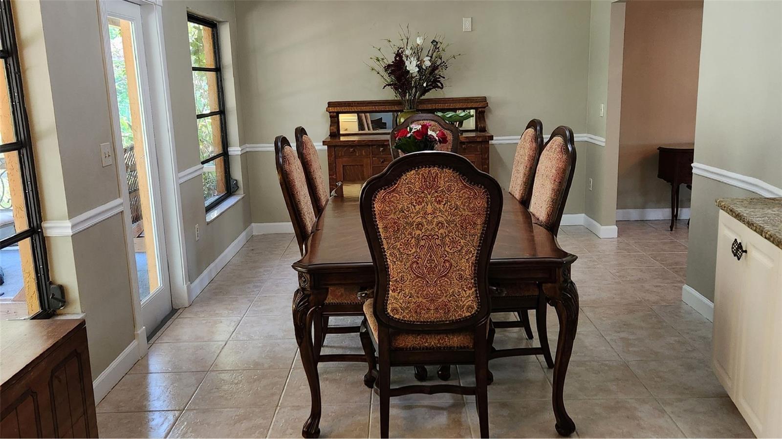 Image 13 of 32 For 4873 Huntleigh Drive