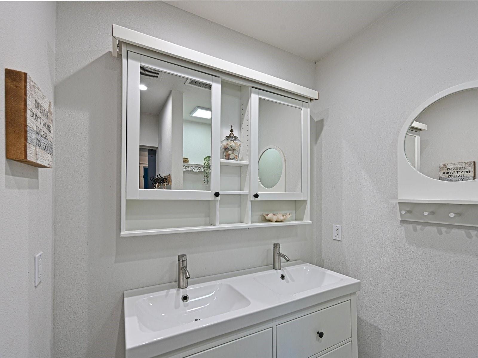 Image 17 of 29 For 3212 Avenue A W