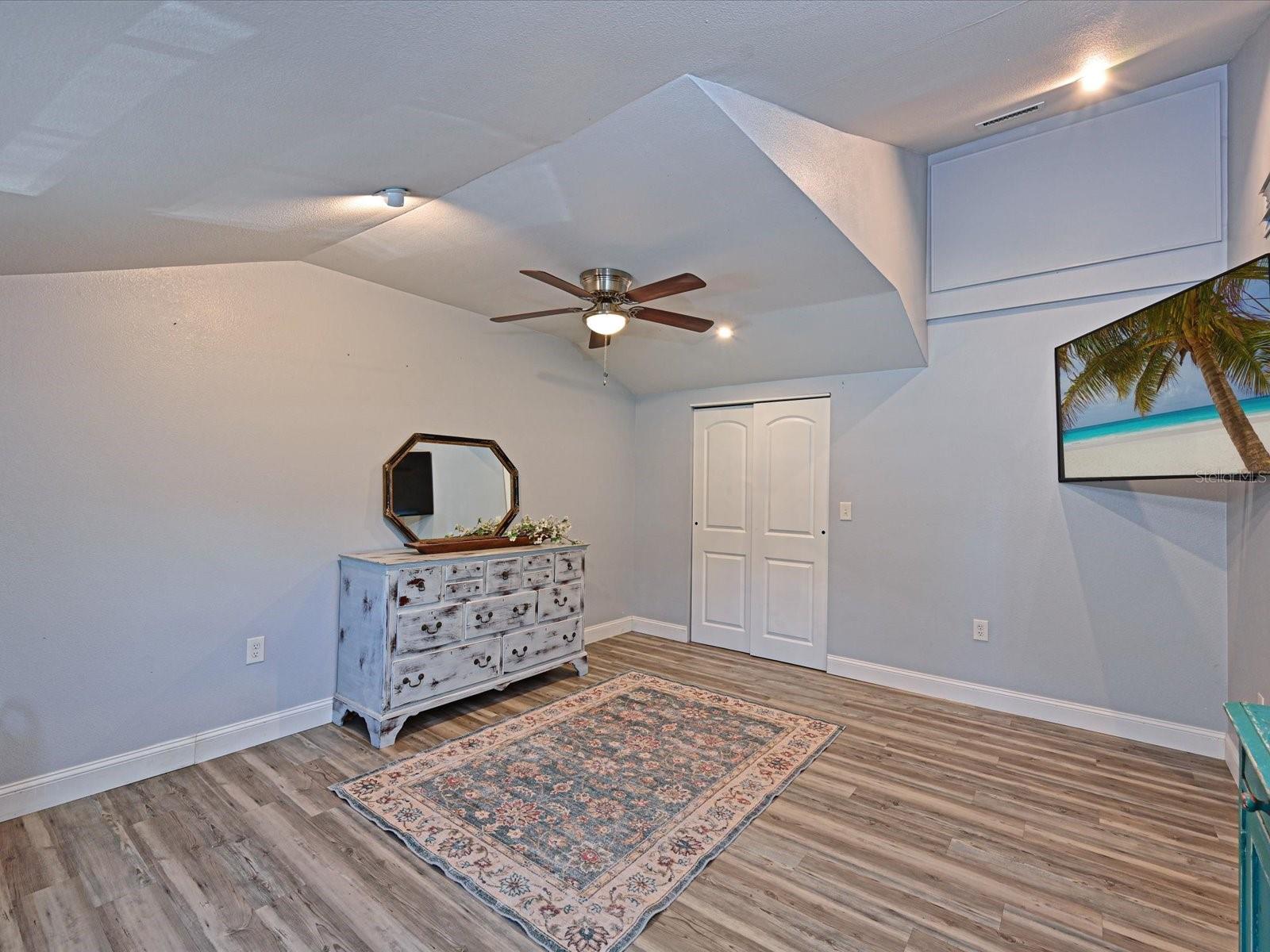 Image 21 of 29 For 3212 Avenue A W