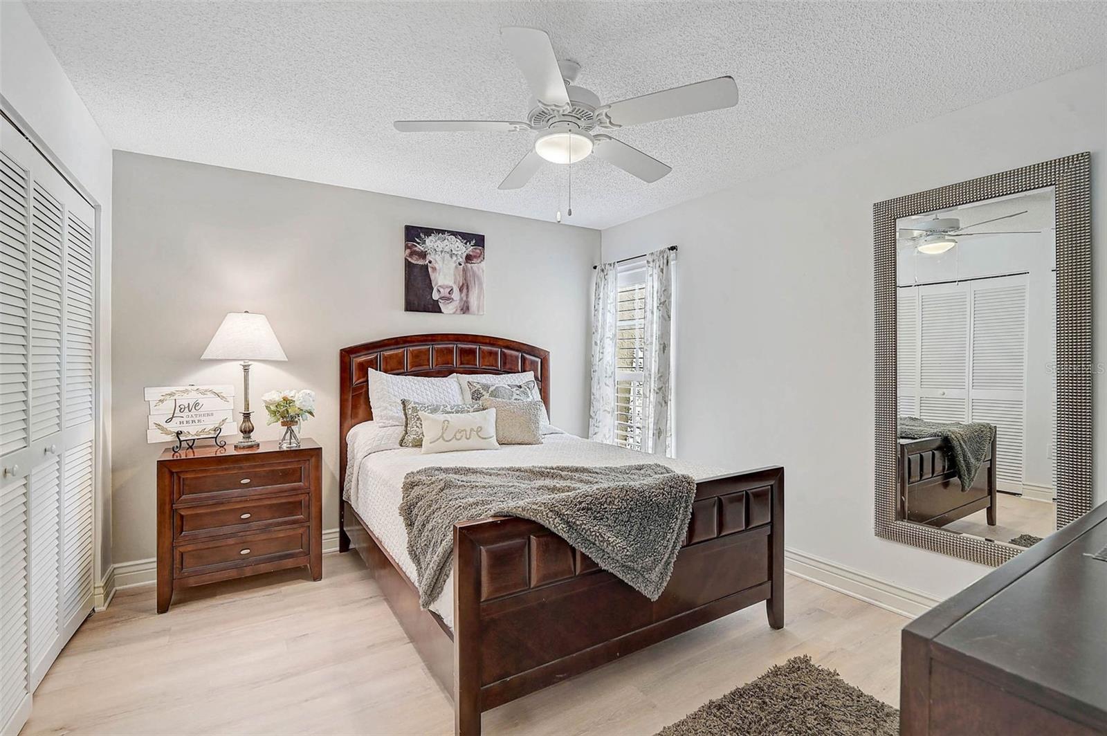 Image 21 of 45 For 7118 Lakeside Drive 7118