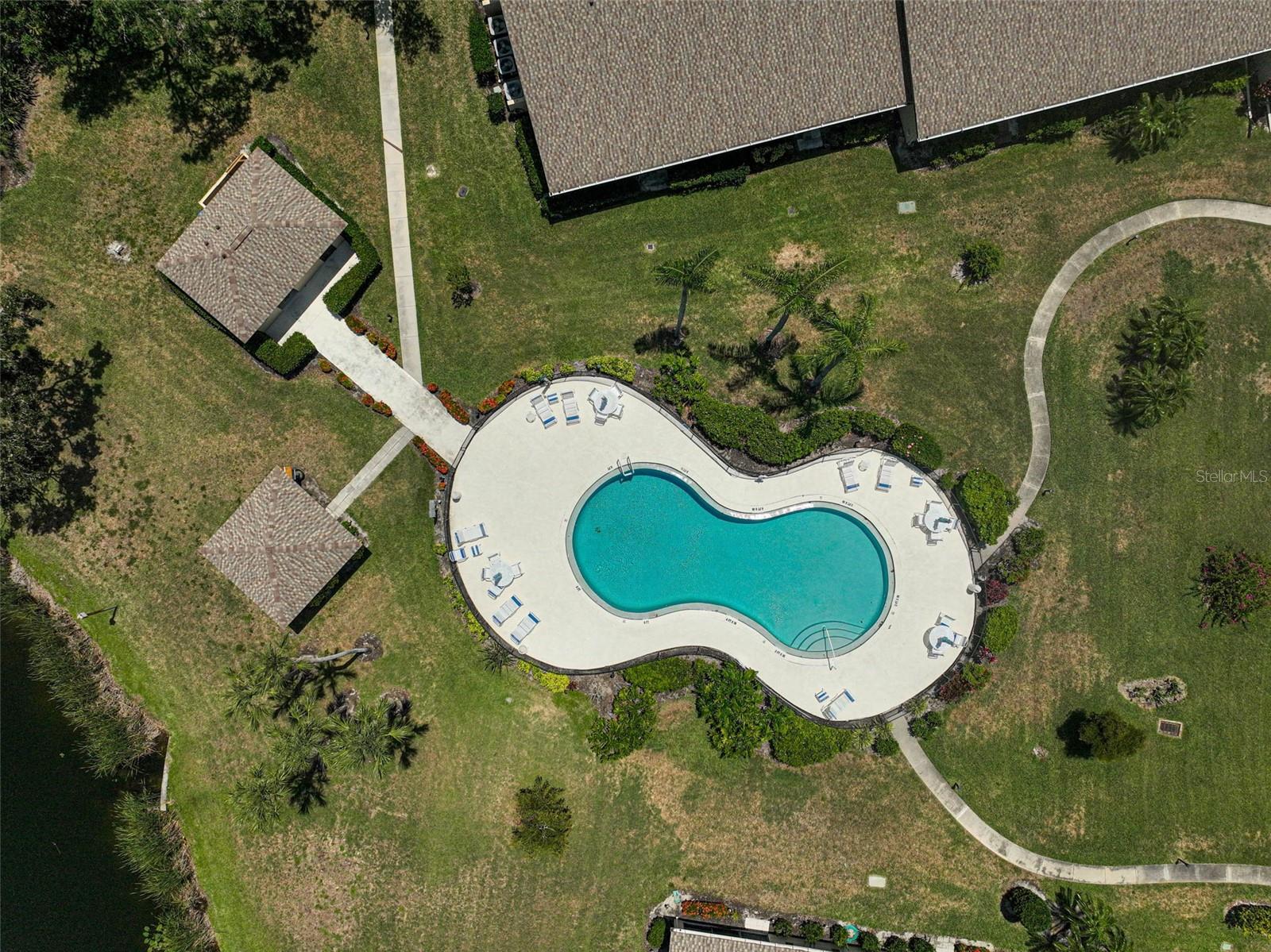 Image 36 of 45 For 7118 Lakeside Drive 7118
