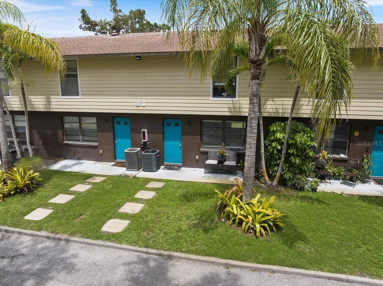 Image 16 of 16 For 960 Highland Street