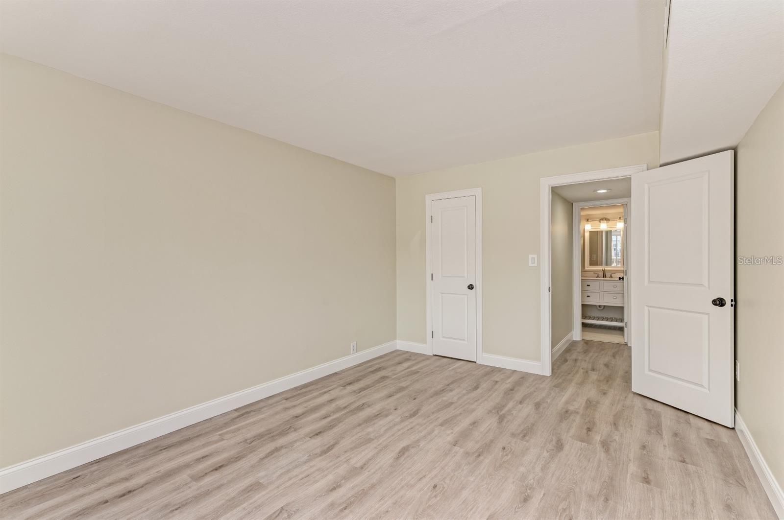 Image 11 of 28 For 129 Tyler Drive 101
