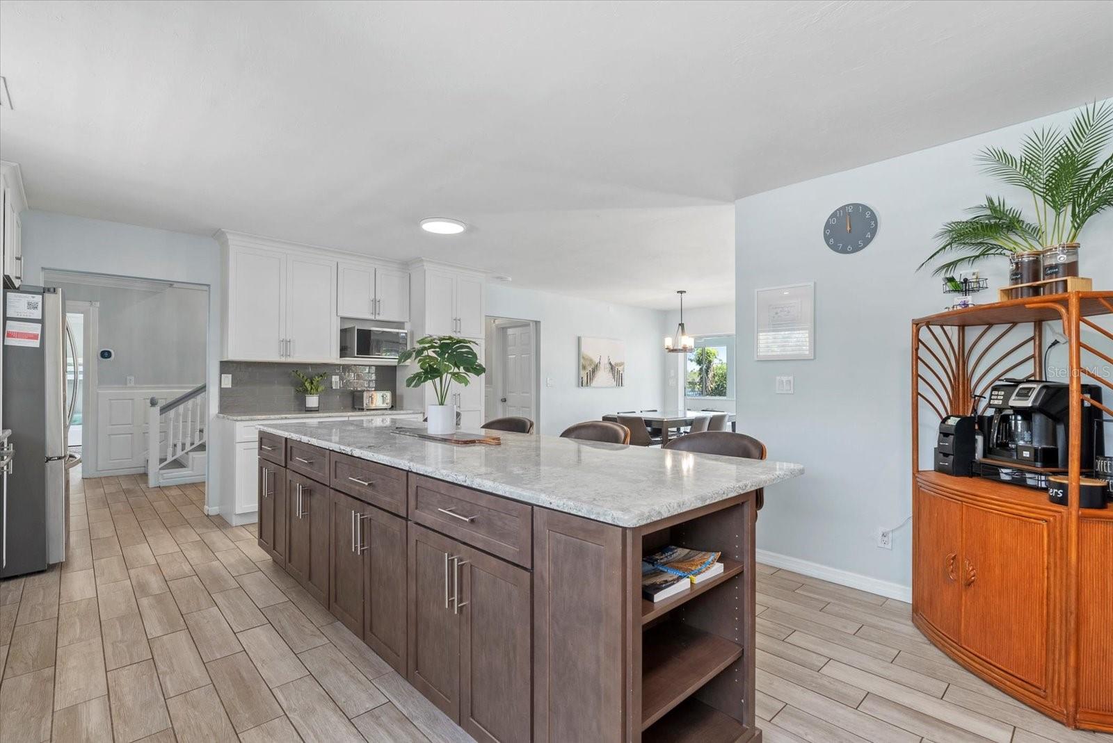 Image 13 of 51 For 4708 26th Avenue W
