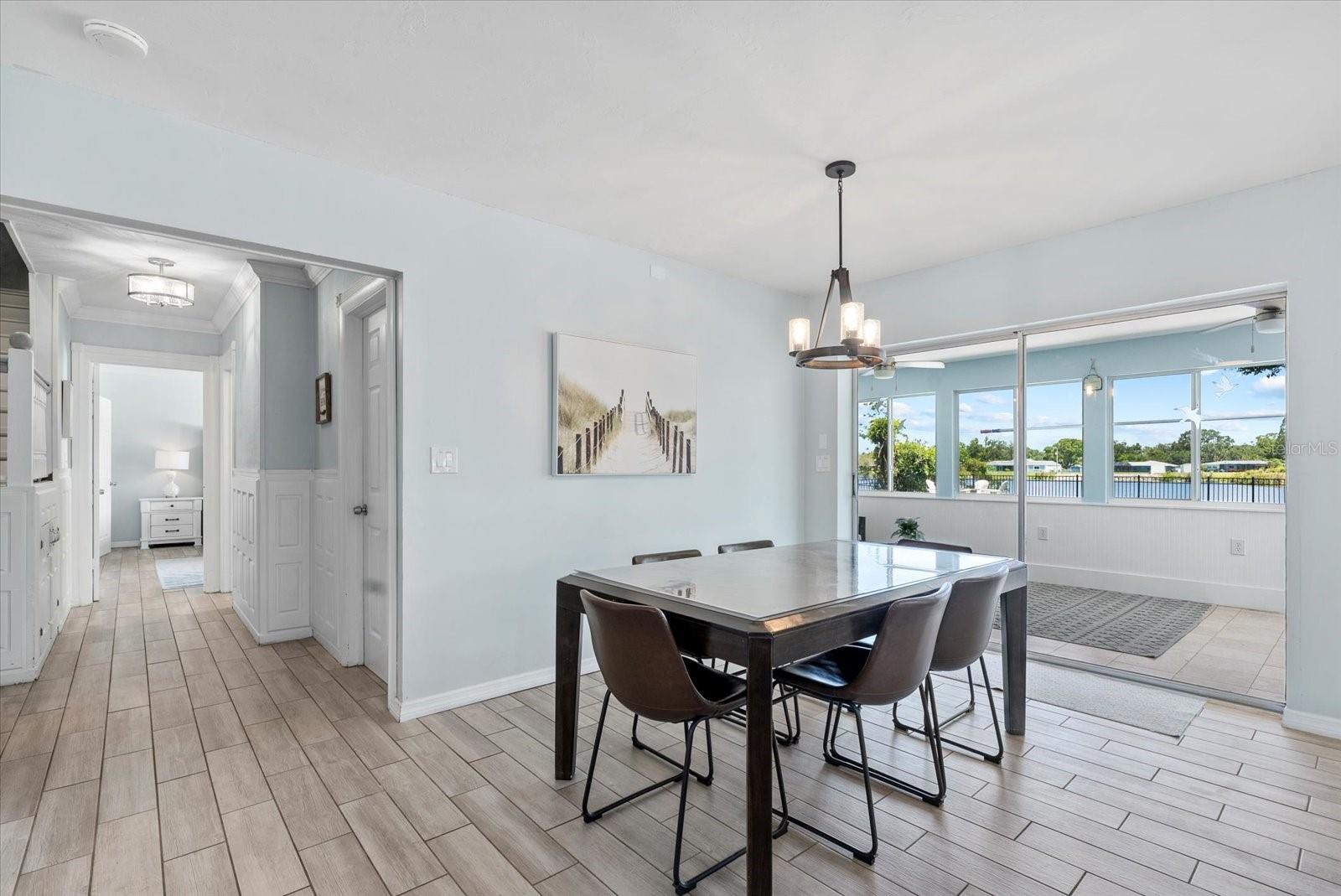 Image 21 of 51 For 4708 26th Avenue W