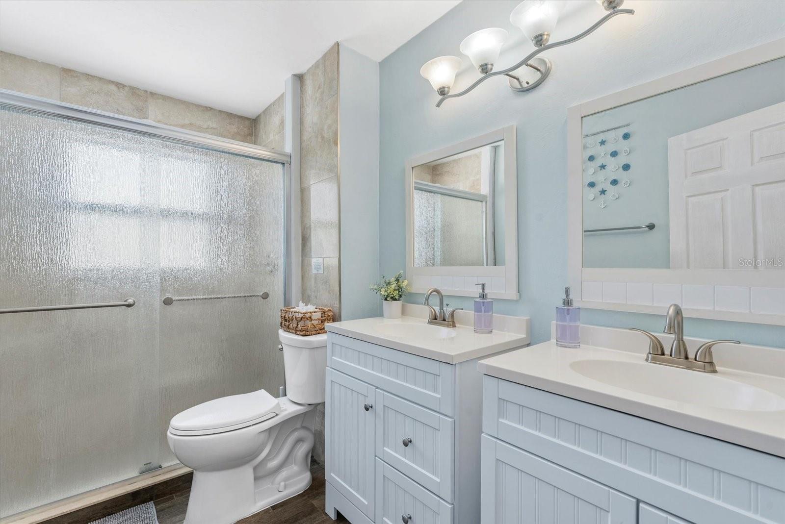 Image 34 of 51 For 4708 26th Avenue W