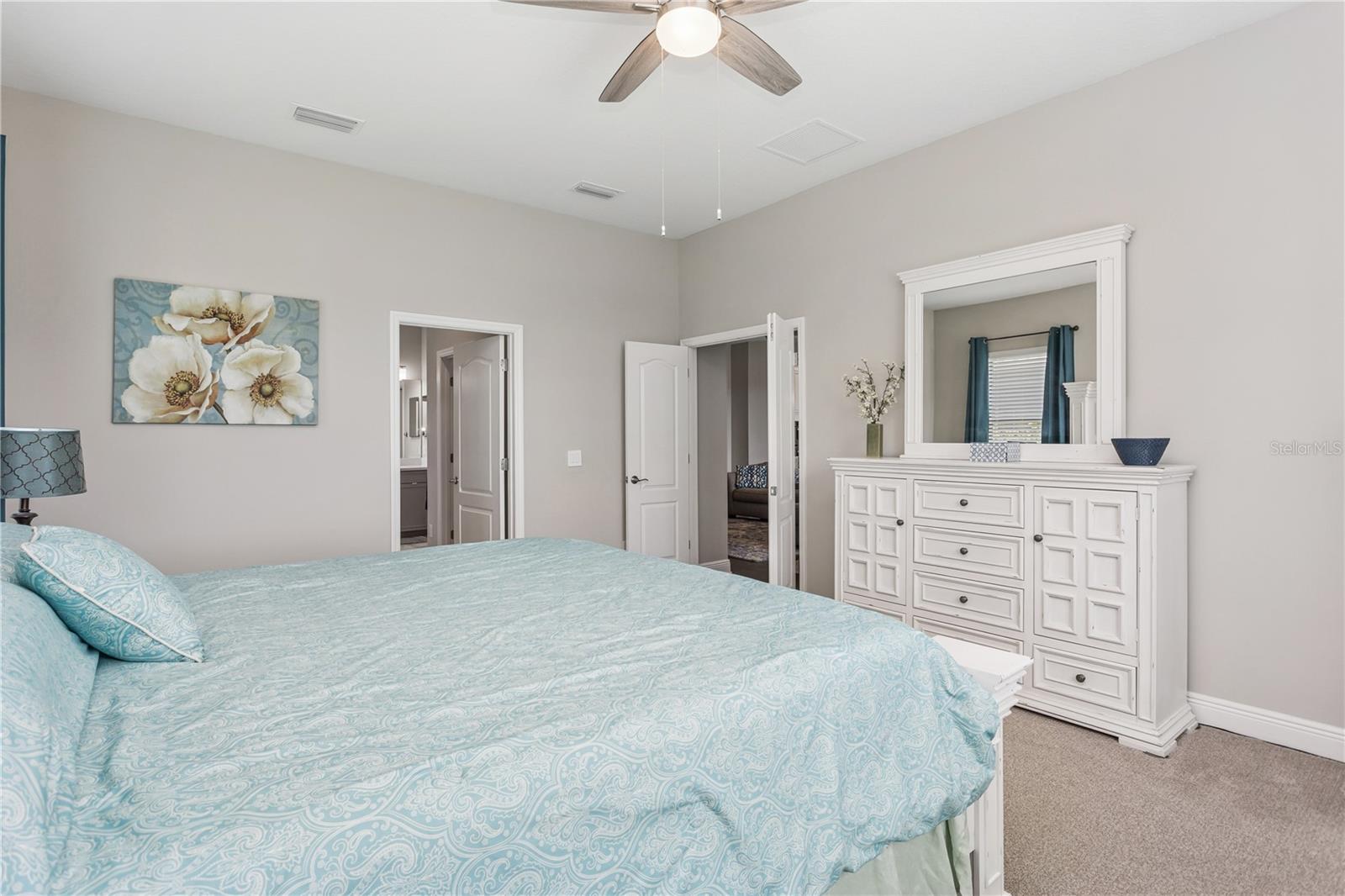 Image 18 of 56 For 13708 Old Creek Court
