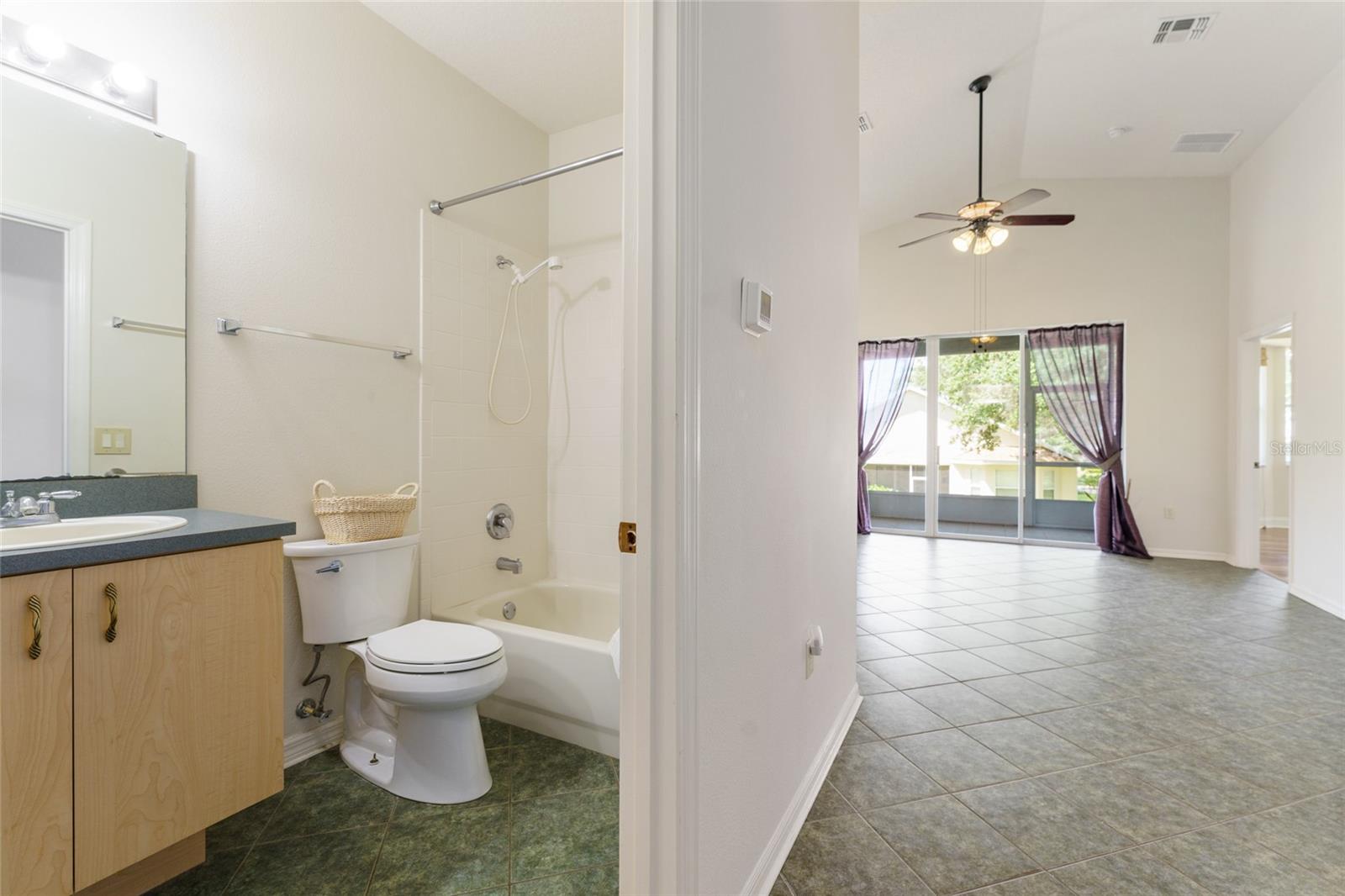 Image 21 of 33 For 777 Summit Greens Boulevard