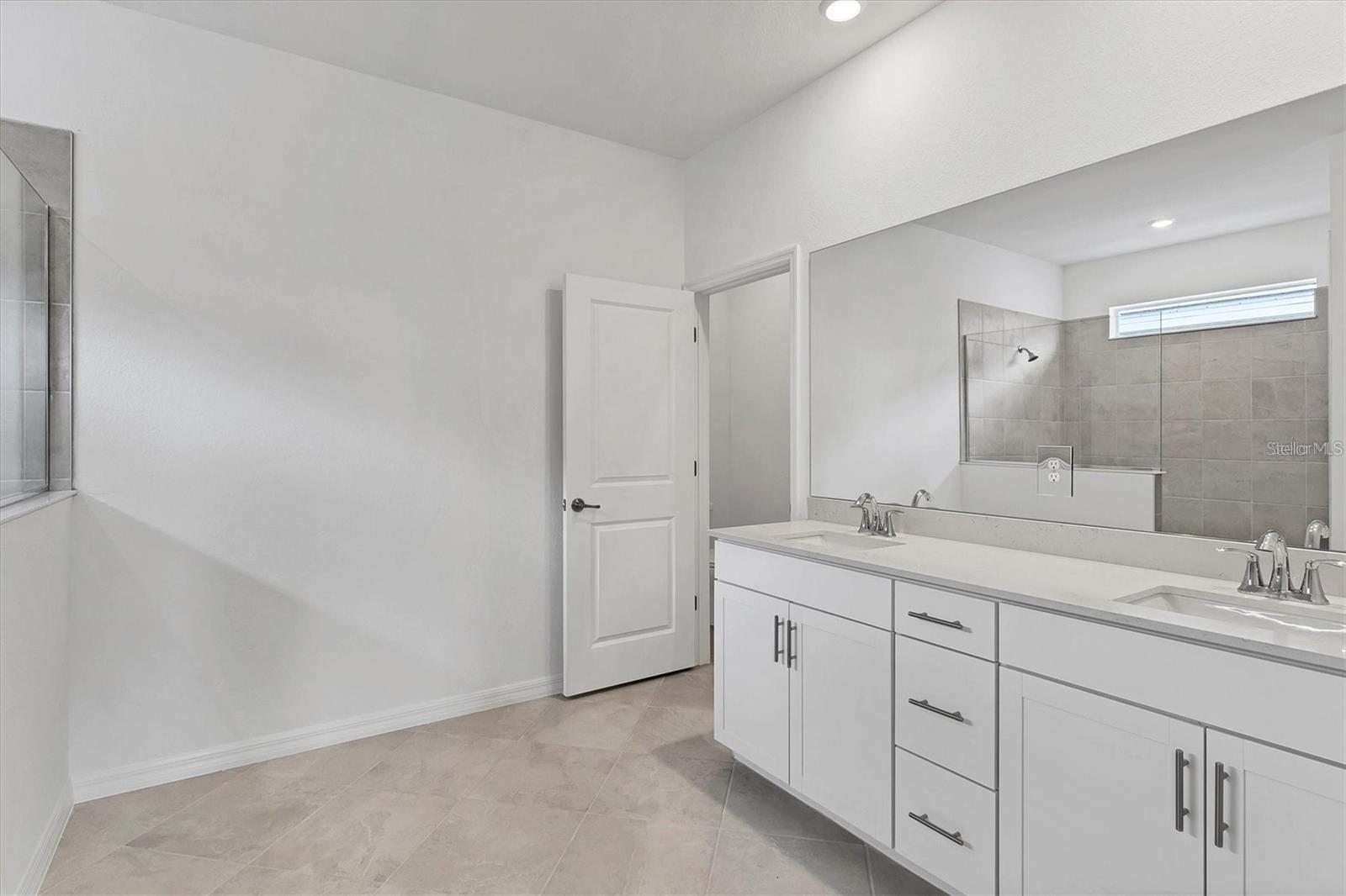 Image 20 of 53 For 19075 Cabernet Court