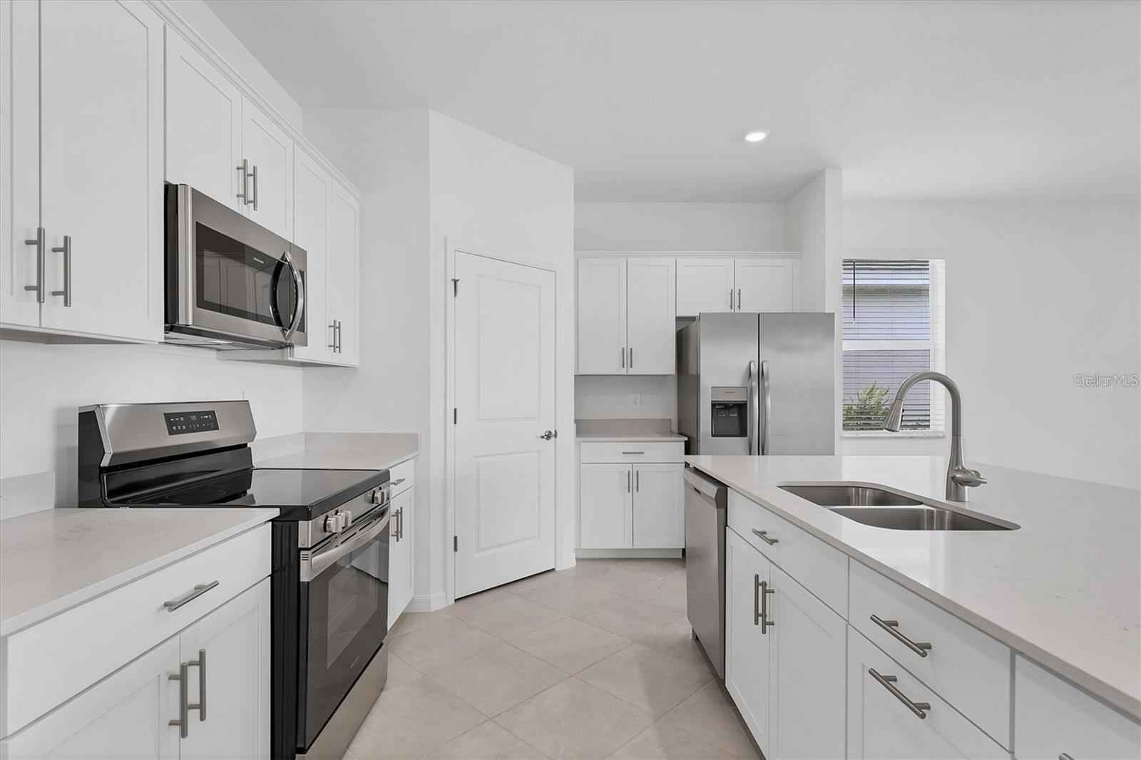 Image 5 of 53 For 19075 Cabernet Court