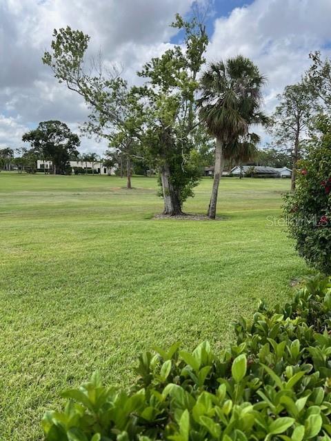 Image 10 of 13 For 4327 Longmeadow Drive 17