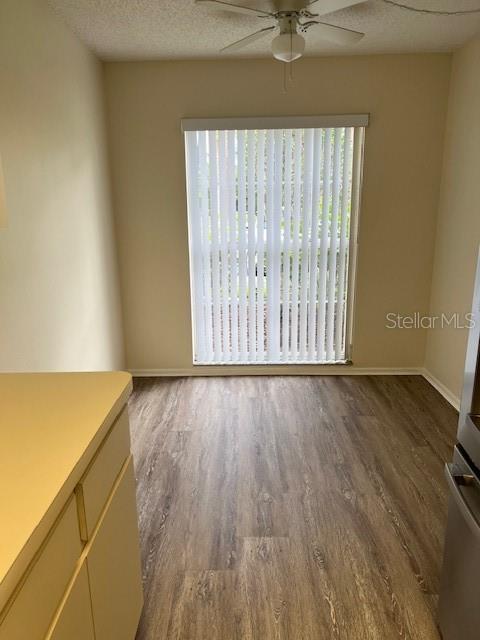 Image 3 of 13 For 4327 Longmeadow Drive 17
