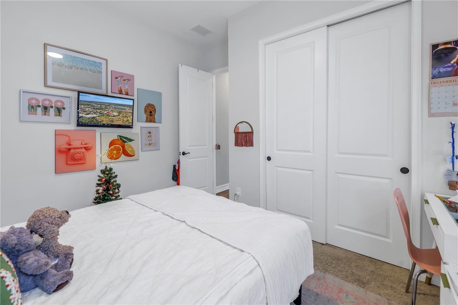 Image 18 of 100 For 12132 Gannett Place