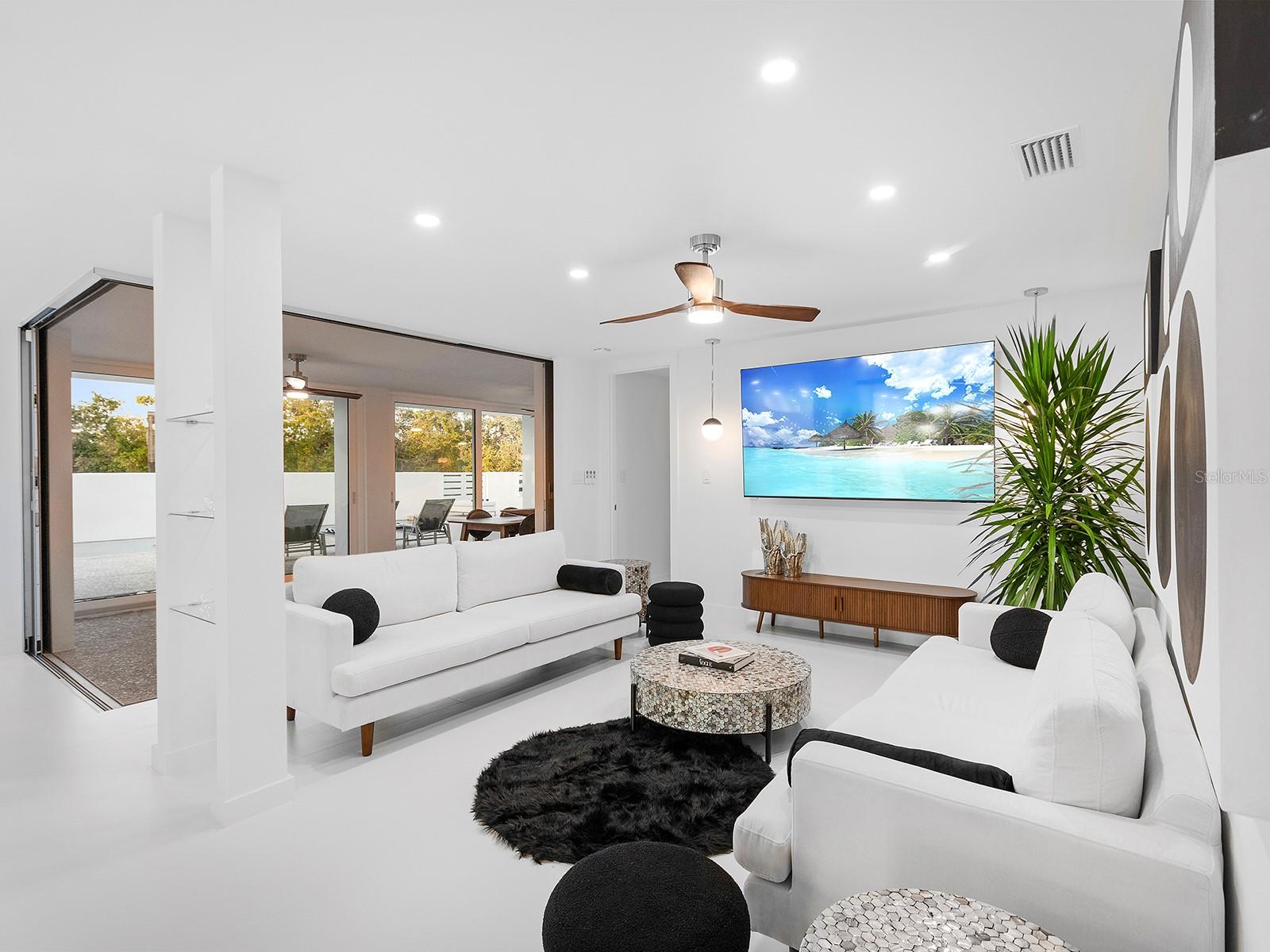 Image 21 of 78 For 7647 Sanderling Road