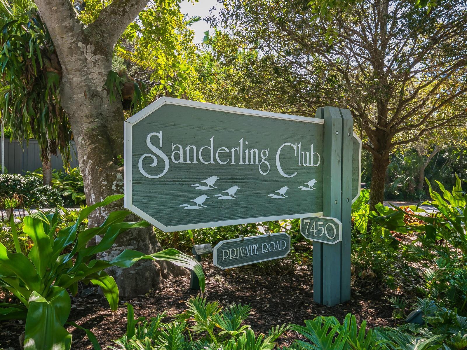 Image 71 of 78 For 7647 Sanderling Road