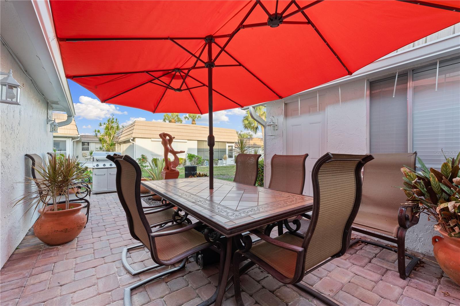 Image 33 of 76 For 2419 Riverbluff Parkway V233