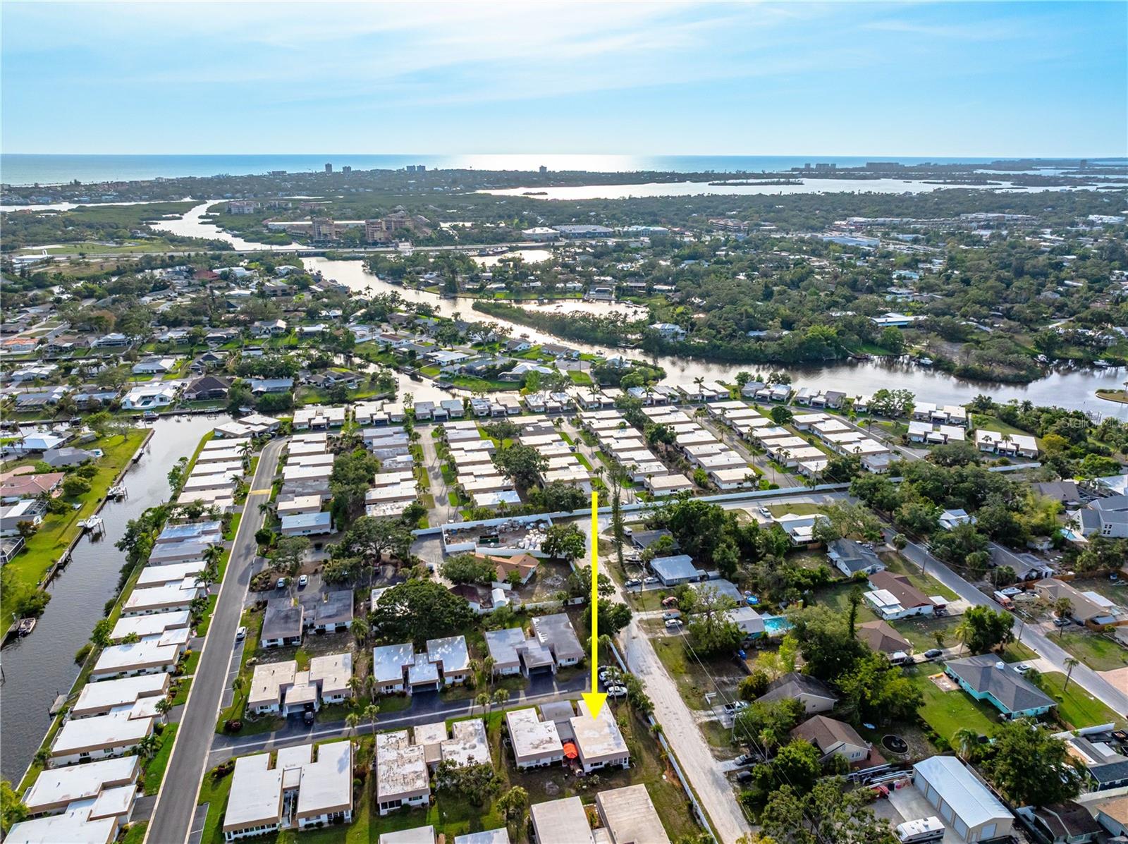 Image 43 of 76 For 2419 Riverbluff Parkway V233